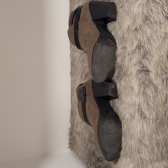 Brown booties - Picture 5 of 5